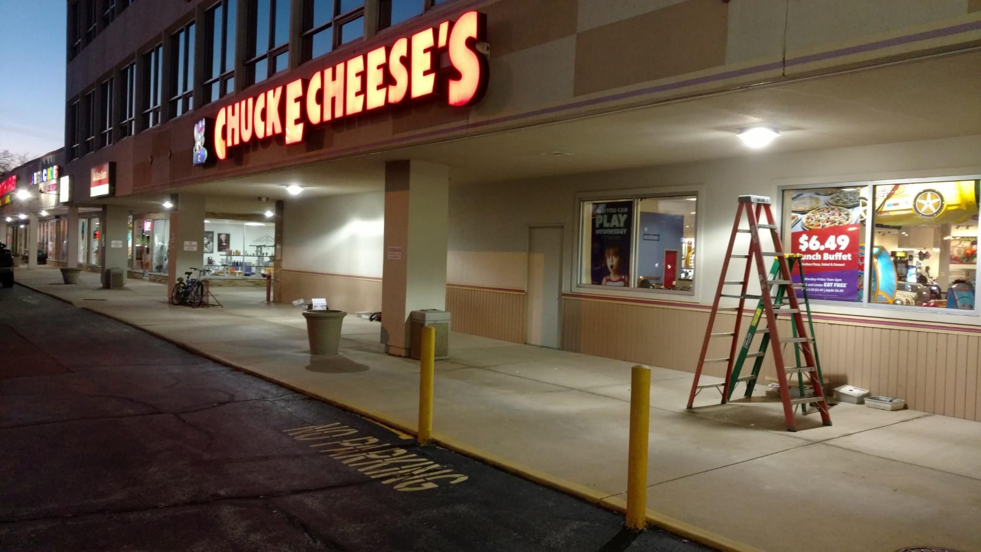 Front entrance of mall with brand new LED canopy lights we just installed.